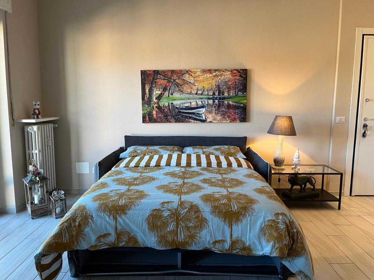 Garibaldi 46 Apartman Verbania Kültér fotó